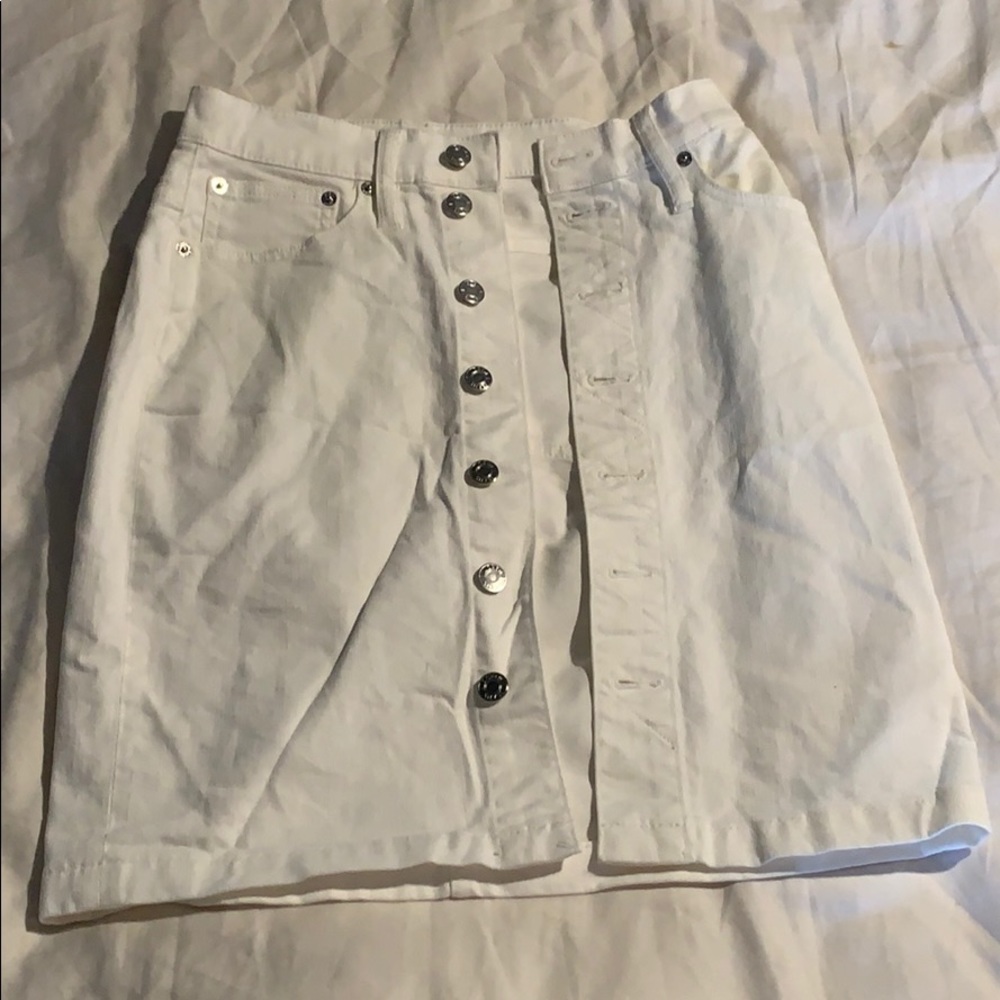 White denim skirt